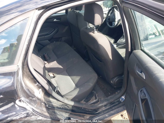 Ford FOCUS SE 2016 1FADP3F2XGL244163 Image 8