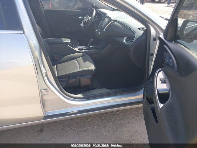 Chevrolet MALIBU LT 2018 1G1ZD5ST5JF139712 Image 5