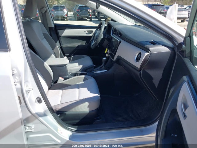 Toyota COROLLA LE 2019 2T1BURHE1KC181958 Image 5