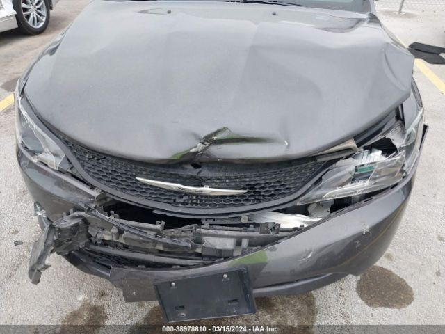 1C3CCCBB2GN132943 Chrysler 200 S