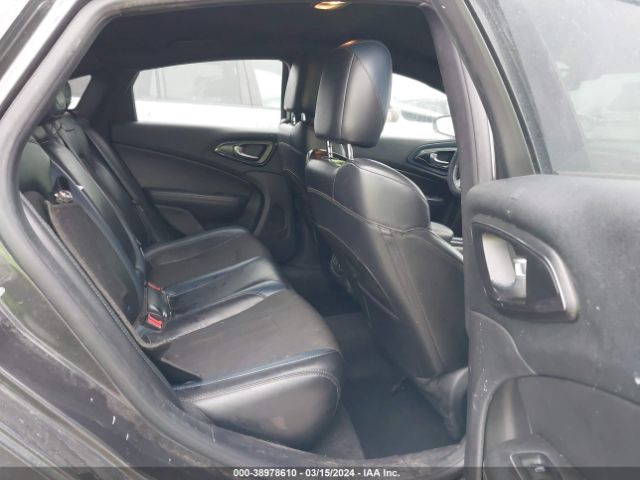 1C3CCCBB2GN132943 Chrysler 200 S