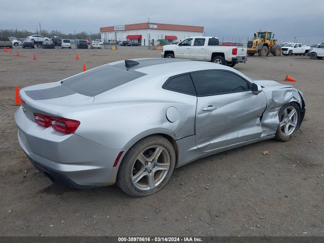 Chevrolet Camaro 1lt 2019 1G1FB1RX2K0112966 Image 4