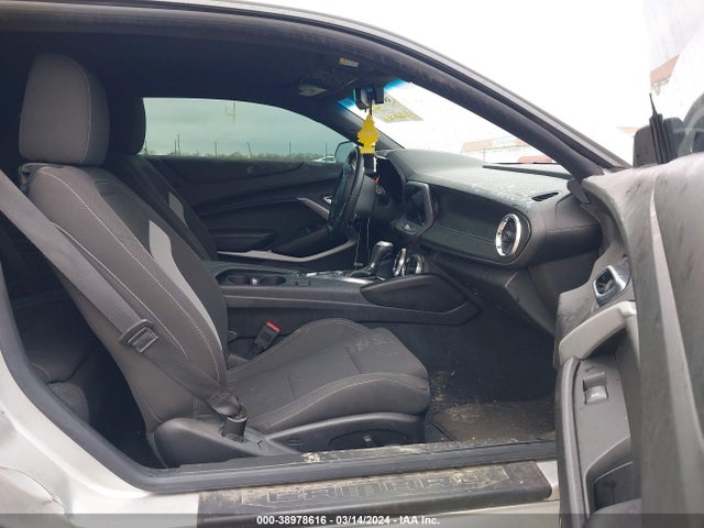 Chevrolet Camaro 1lt 2019 1G1FB1RX2K0112966 Image 5
