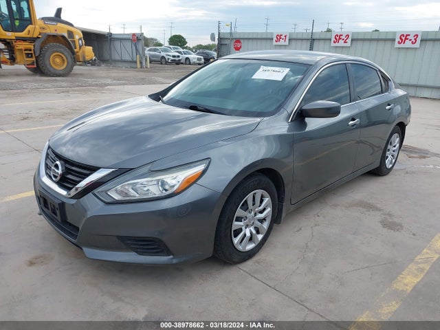 Nissan Altima 2.5 S 2018 1N4AL3AP2JC112345 Image 2