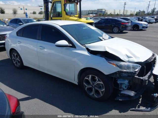 3KPF24AD2LE192580 KIA Forte Lxs