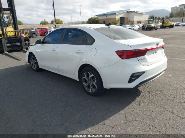 3KPF24AD2LE192580 KIA Forte Lxs