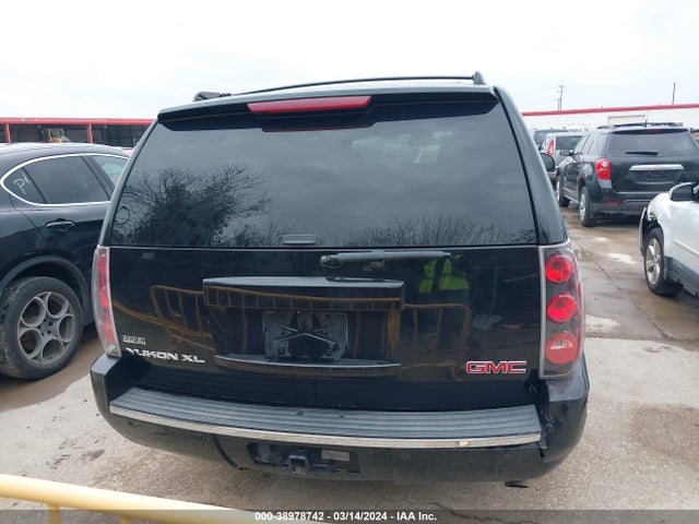 Продажа на аукционе авто 2011 Gmc Yukon Xl 1500 Denali, vin: 1GKS2MEF8BR135401, номер лота: 38978742