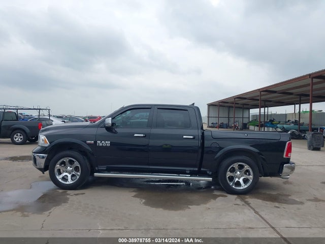 RAM 1500 Laramie  4x4 5'7 Box 2018 1C6RR7NTXJS194090 Image 14