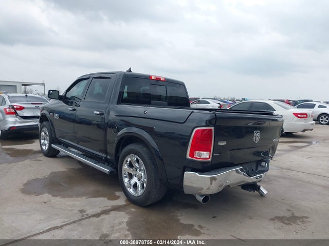 RAM 1500 Laramie  4x4 5'7 Box 2018 1C6RR7NTXJS194090 Image 3