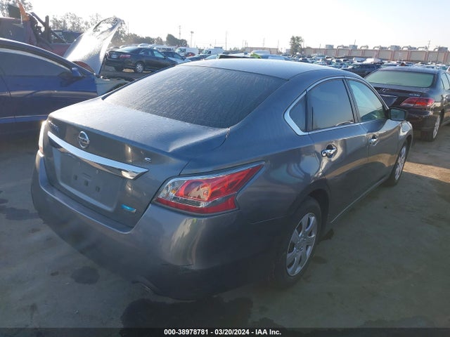 Nissan Altima 2.5 S 2014 1N4AL3AP4EN215020 Image 4