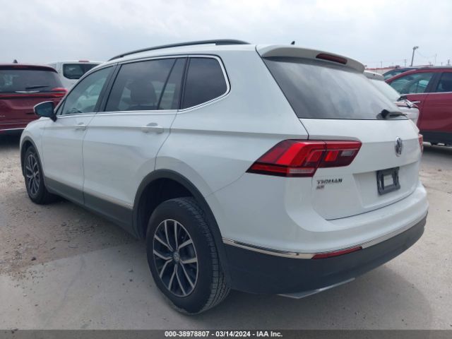 3VV3B7AX5MM114558 Volkswagen Tiguan 2.0t Se/2.0t Se R-line Black/2.0t Sel