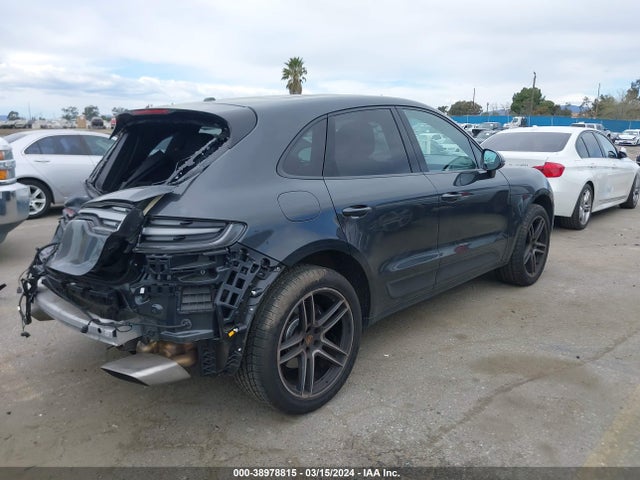 2021 PORSCHE MACAN WP1AA2A57MLB02227 Photo 3