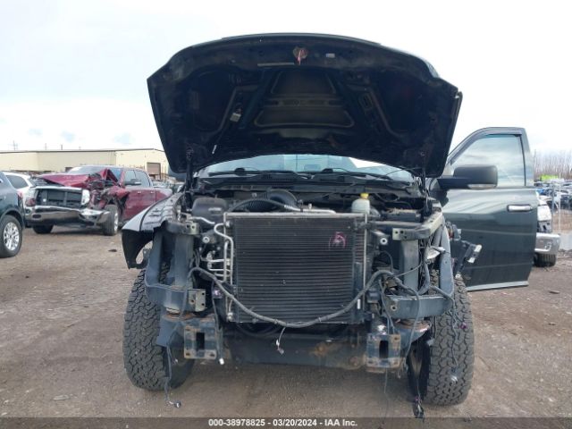 1C6RR7TT5GS171067 RAM 1500 Slt