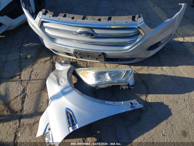 Ford ESCAPE SE 2017 1FMCU0GD2HUB61010 Image 12