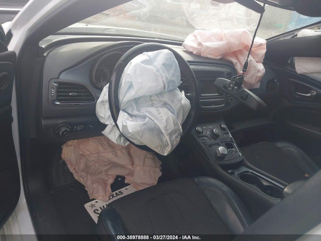 Chrysler 200 S 2015 1C3CCCBGXFN515040 Image 12