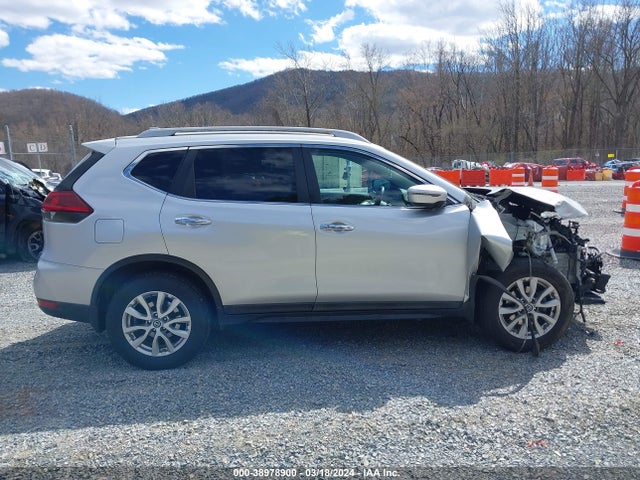 Nissan ROGUE SV 2018 5N1AT2MV2JC712972 Image 14