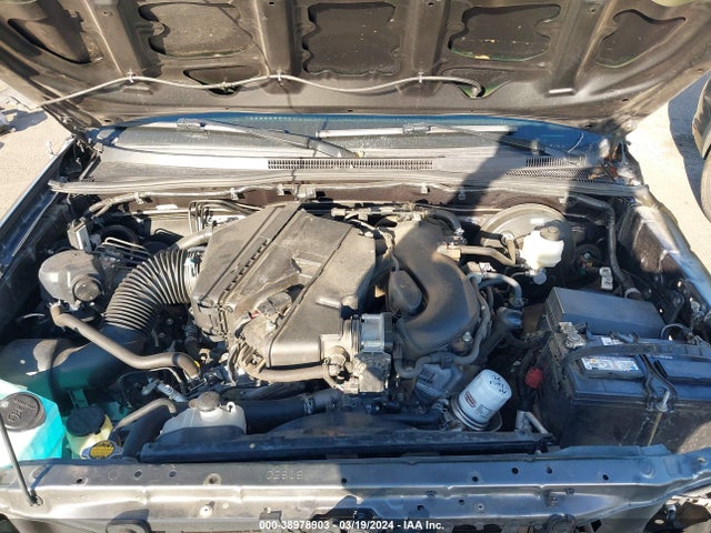 Toyota Tacoma Base V6 2015 3TMLU4EN8FM195106 Image 10