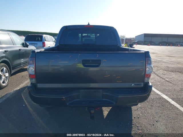 Toyota Tacoma Base V6 2015 3TMLU4EN8FM195106 Image 17