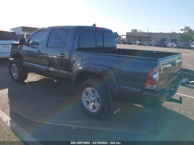 Toyota Tacoma Base V6 2015 3TMLU4EN8FM195106 Image 3