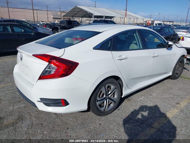 Honda Civic Lx 2018 2HGFC2F56JH531878 Image 4