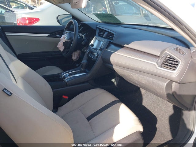 Honda Civic Lx 2018 2HGFC2F56JH531878 Image 5