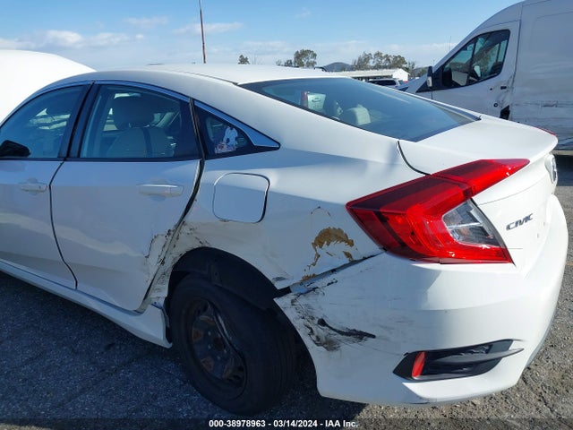 Honda Civic Lx 2018 2HGFC2F56JH531878 Image 6