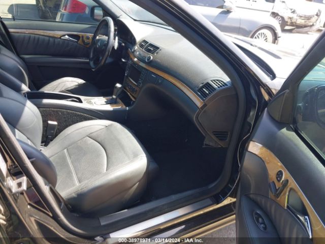 2009 MERCEDES-BENZ E 63 AMG WDBUF77X89B361228 Photo 4