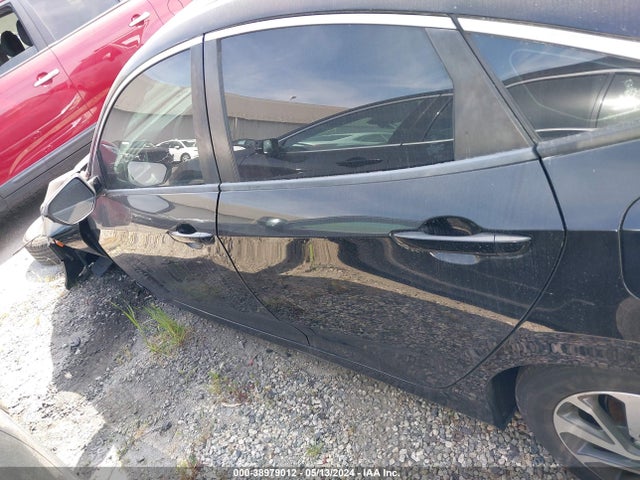 Honda CIVIC EX 2018 2HGFC2F78JH529549 Image 15