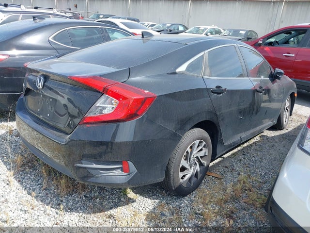 Honda CIVIC EX 2018 2HGFC2F78JH529549 Image 4