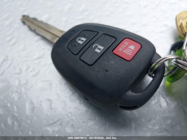 Toyota Rav4 Xle 2015 2T3WFREVXFW146055 Image 11