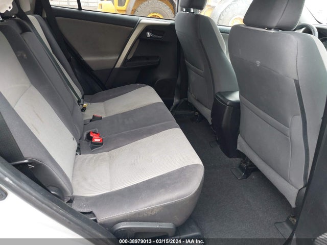 Toyota Rav4 Xle 2015 2T3WFREVXFW146055 Image 8