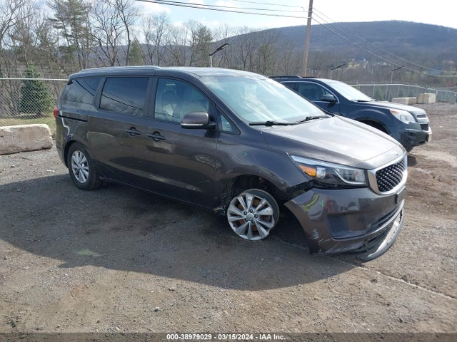 KIA SEDONA LX 2017 KNDMB5C18H6248163 Image 1