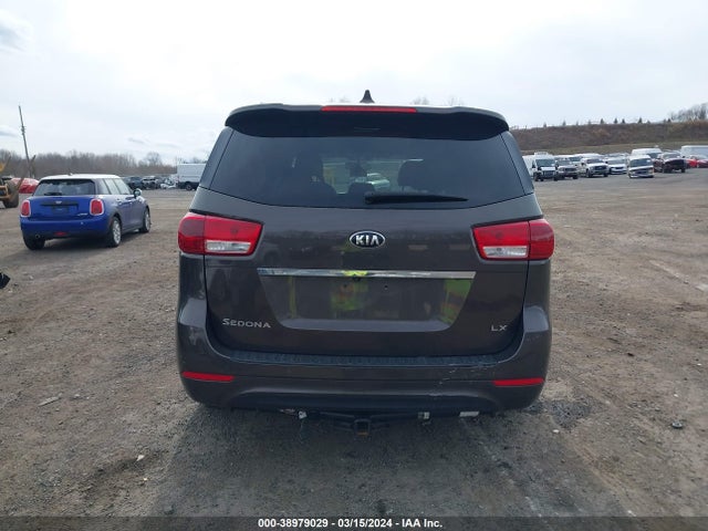 KIA SEDONA LX 2017 KNDMB5C18H6248163 Image 16
