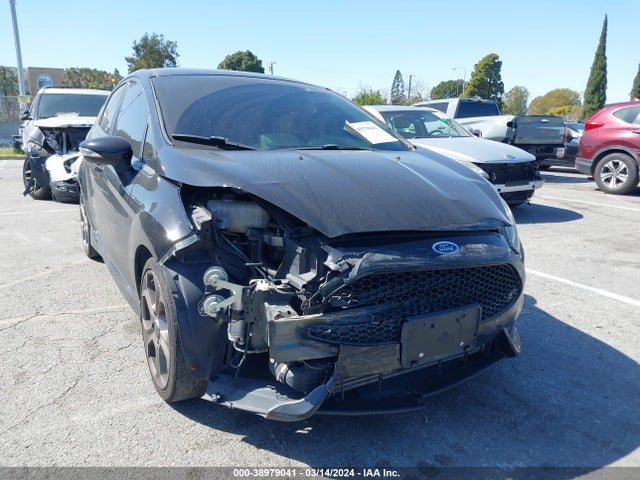 Ford FIESTA ST 2016 3FADP4GX0GM136066 Image 6