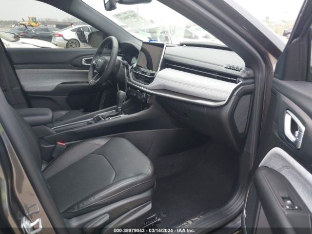 3C4NJDFN9PT517484 Jeep Compass Latitude Lux Fwd