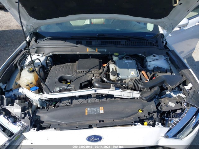 Ford Fusion Hybrid Titanium 2017 3FA6P0RU5HR222742 Image 10