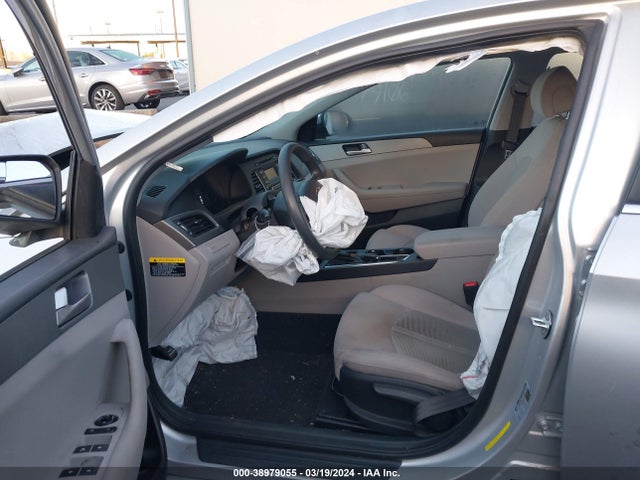 Hyundai Sonata 2017 5NPE24AF7HH518129 Image 5