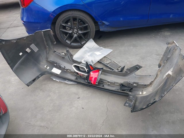 JTJYARBZ6K2122981 Lexus NX 300