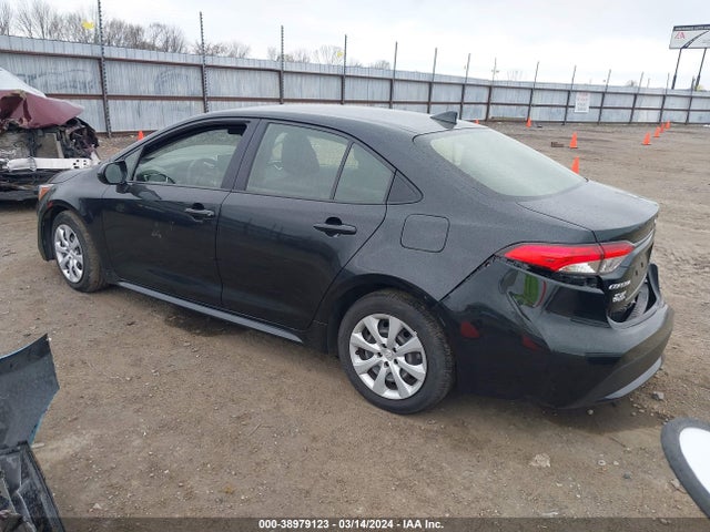 Toyota COROLLA LE 2021 JTDEPMAEXMJ177996 Image 3