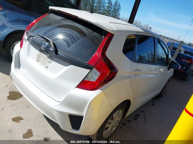 Honda FIT LX 2015 3HGGK5H51FM757843 Image 4