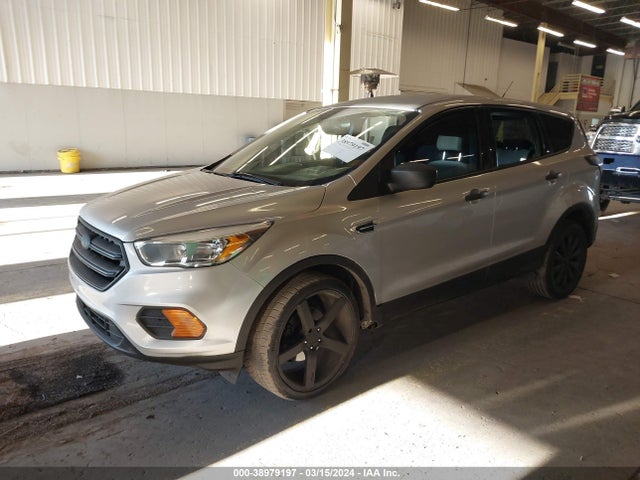 Ford ESCAPE S 2017 1FMCU0F74HUC51724 Image 2