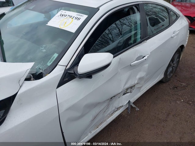 Honda CIVIC EX 2019 19XFC1F35KE012292 Image 17