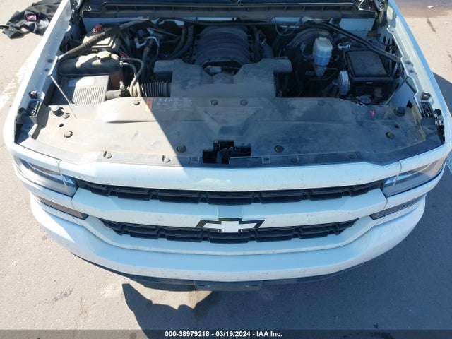 Chevrolet Silverado 1500 Custom 2018 3GCPCPEC8JG635305 Image 10