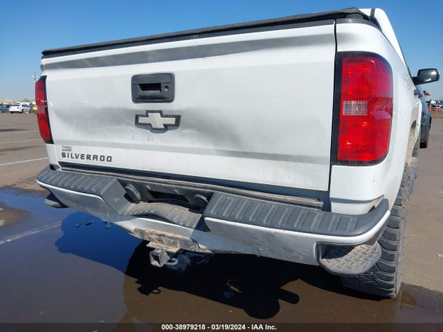 Chevrolet Silverado 1500 Custom 2018 3GCPCPEC8JG635305 Image 18
