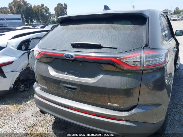 Ford EDGE SE 2018 2FMPK3G9XJBC20756 Image 17