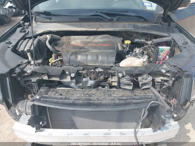 3C4NJCCB7JT240376 Jeep Compass Limited Fwd