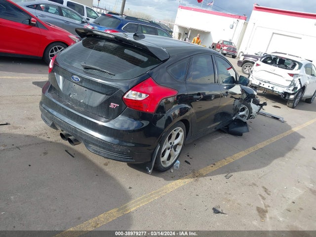 Ford FOCUS ST 2014 1FADP3L9XEL156390 Image 4