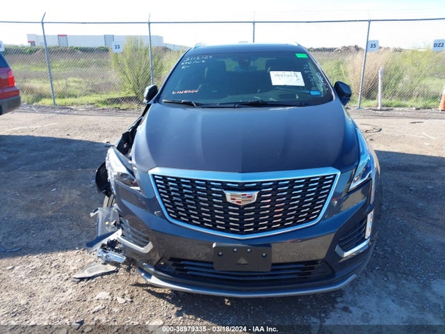 1GYKNCRS3NZ179597 Cadillac Xt5 Fwd Premium Luxury