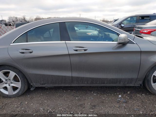 WDDSJ4GBXHN423693 Mercedes-Benz CLA 250 4MATIC
