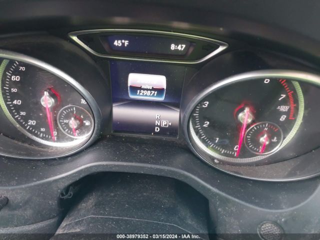 WDDSJ4GBXHN423693 Mercedes-Benz CLA 250 4MATIC